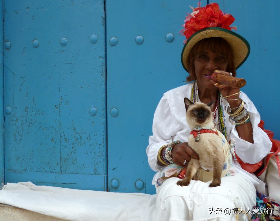 给我一支雪茄，我别无他求！探访世界顶级雪茄故乡，人人享用其中