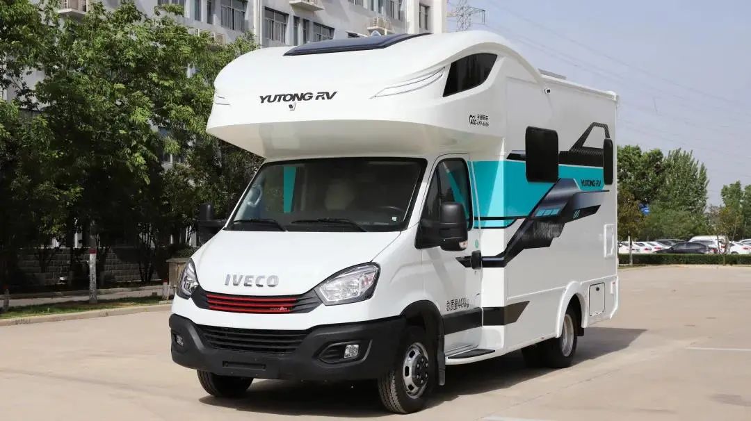 宇通c533旗舰探境版,2023款宇通c533旗舰版