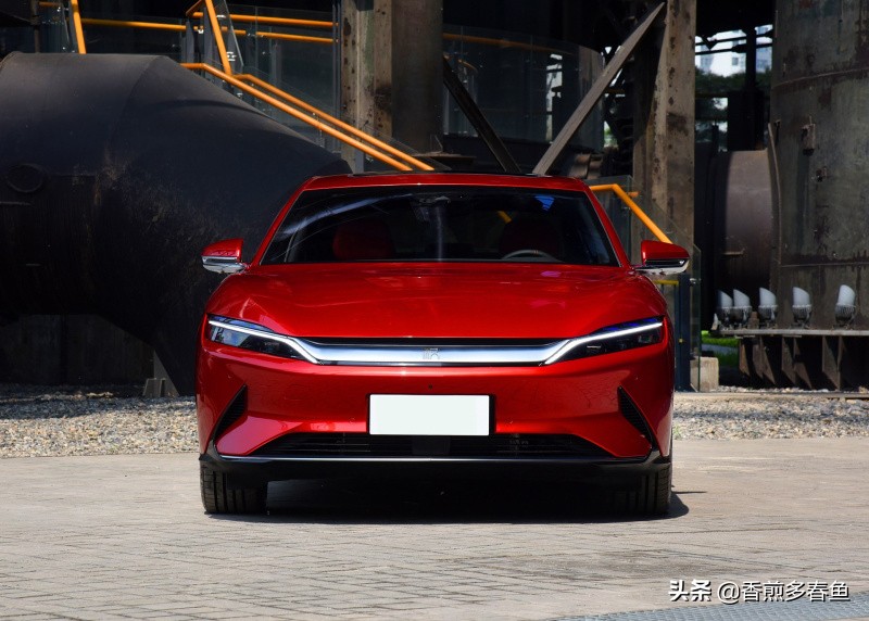 比亚迪汉evvs特斯拉model3,特斯拉比亚迪汉2022哪个更值得买