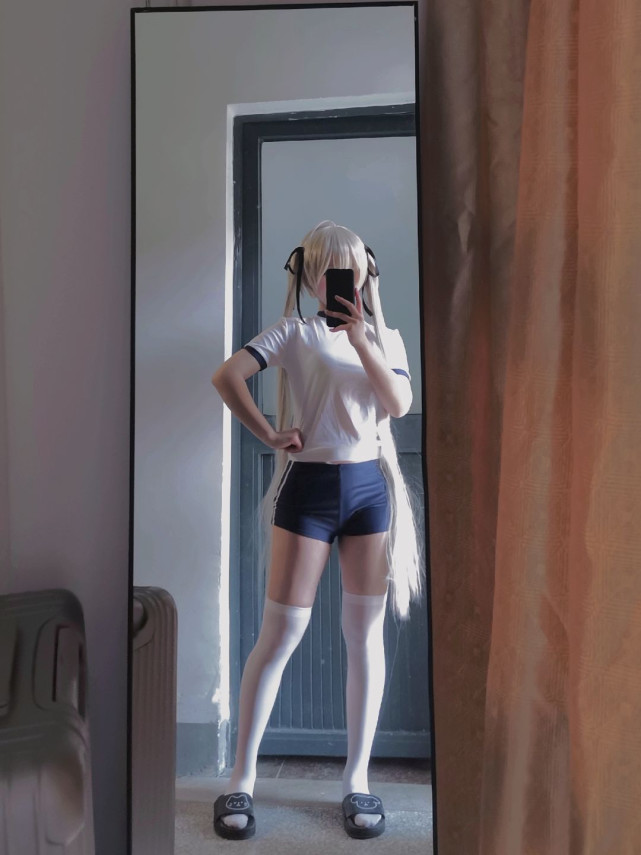 过分追捧流量明星的娱乐至死思想对当代青年有何危害？