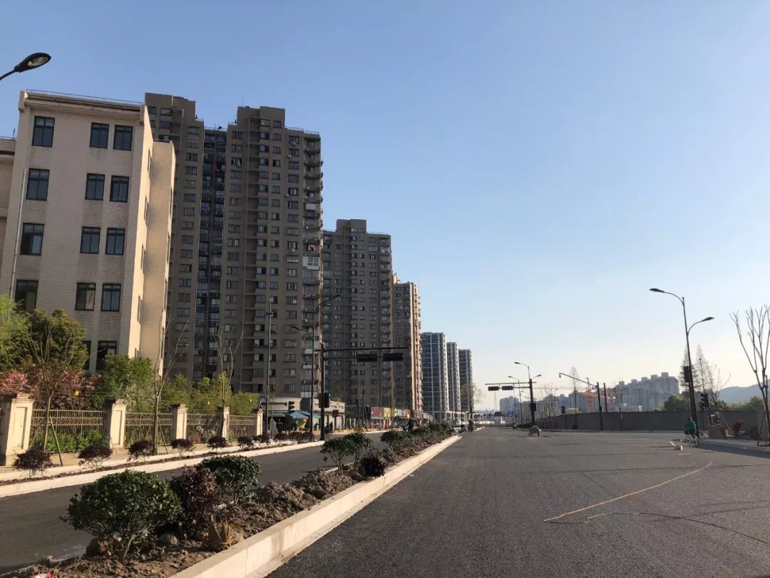 负责任的开发商不惧把最丑面展现，上品PK御品|房叔跑盘No.01