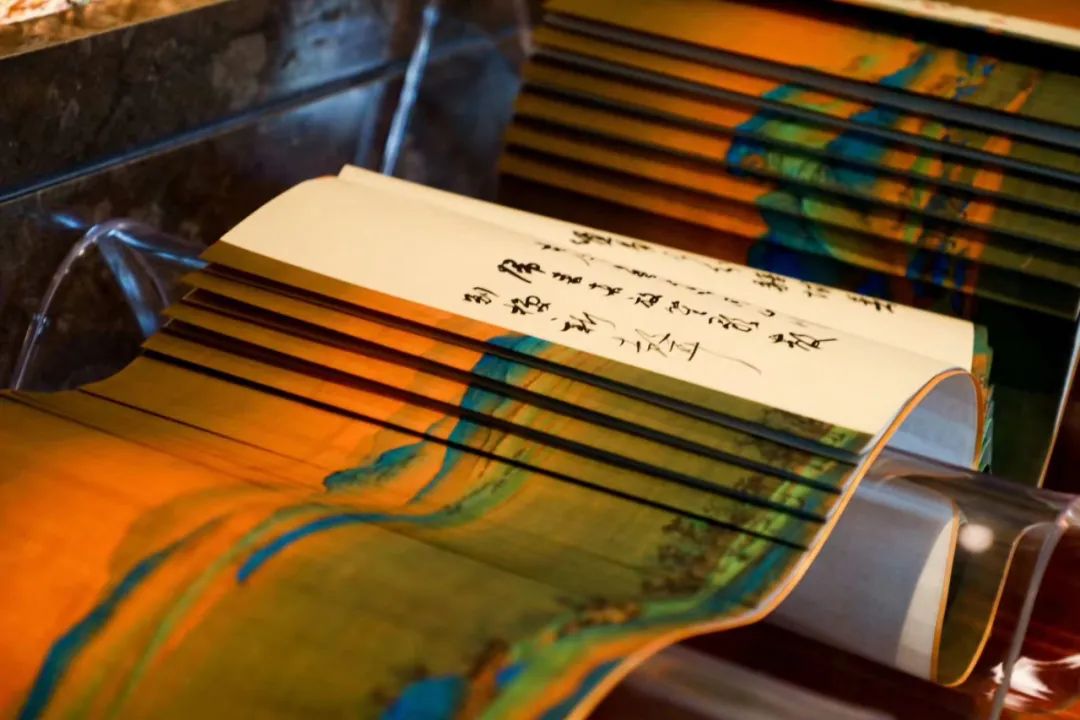 诗书画三绝书法作品欣赏,龙鳞装威尼斯国际艺术双年展