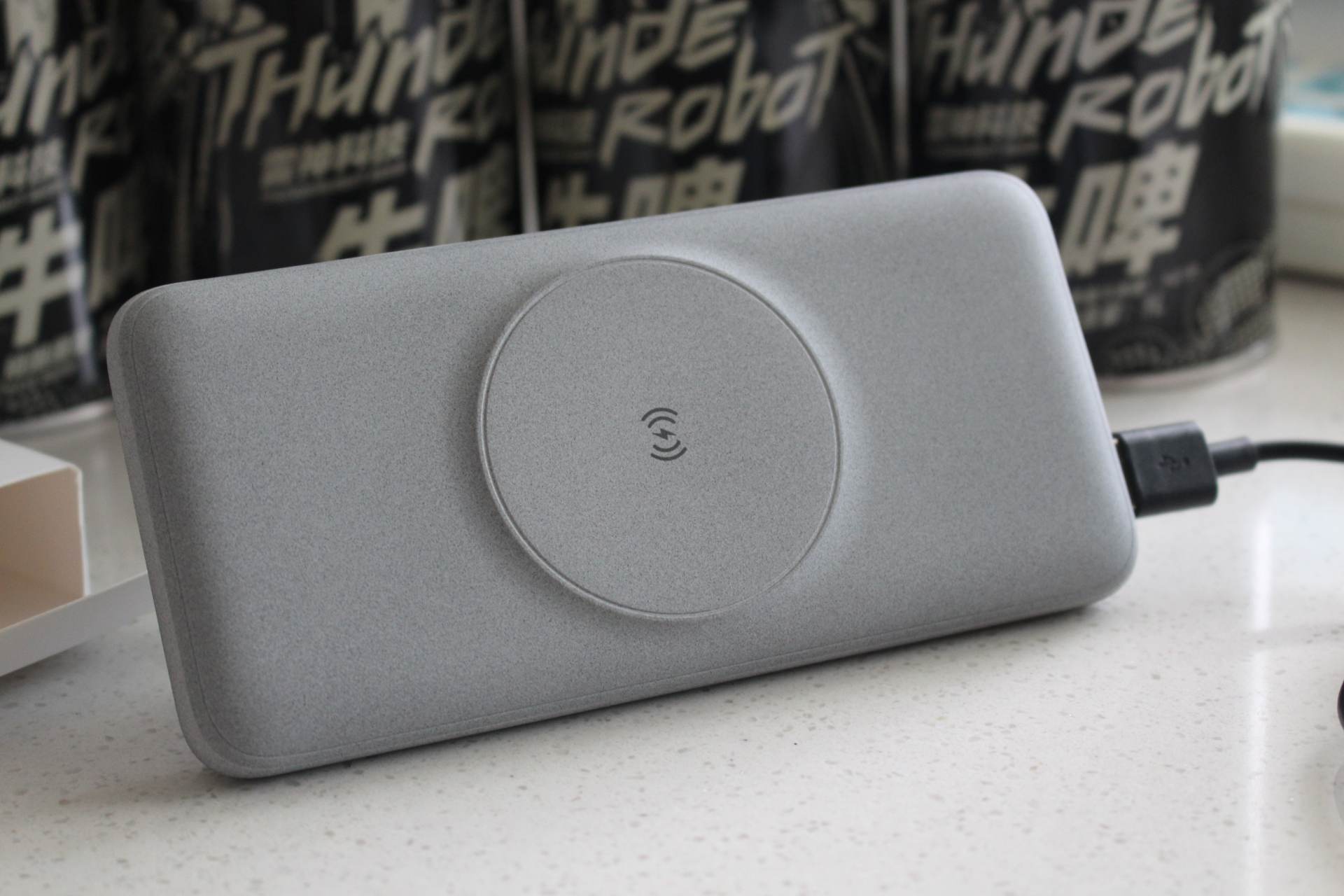 南卡磁吸无线充电宝怎么使用,磁吸式充电宝用什么充电