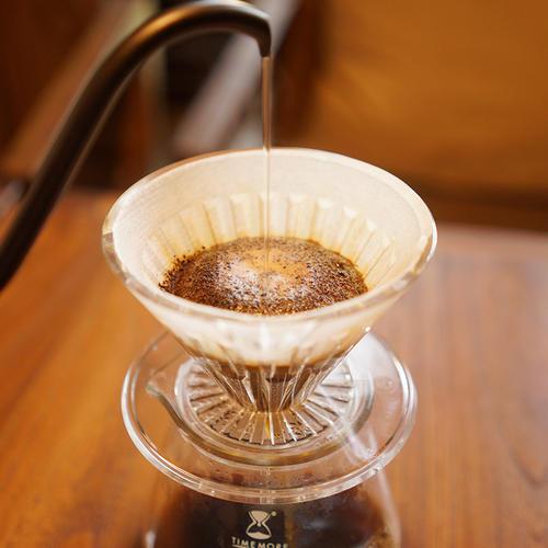 手磨咖啡滤网还要再加过滤纸吗,咖啡过滤滤纸的各种用法