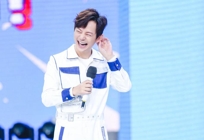 蔡徐坤王俊凯谁更有实力,蔡徐坤王俊凯年龄差