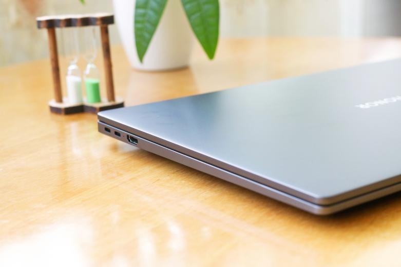 光荣magicbook16pro与小新pro16,magicbookpro16.1锐龙版