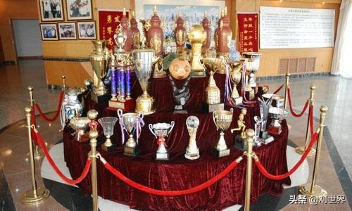 大连足球的坎坷岁月,大连足球重新崛起之路