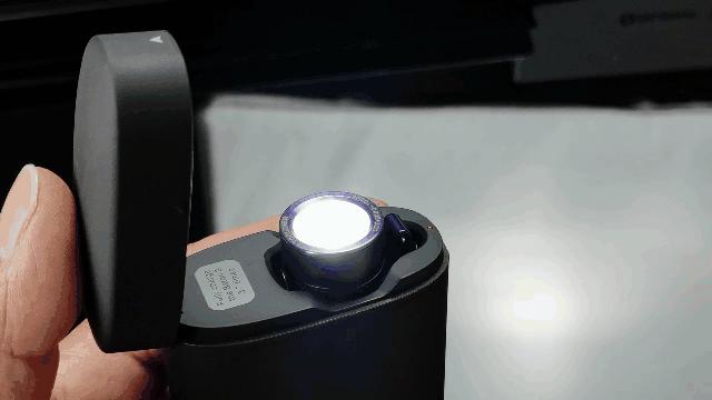 开启无线充电时代，OLIGHTBaton3手电尊享版