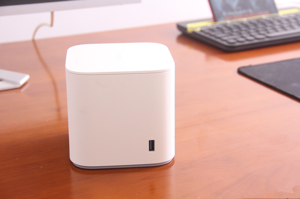 光荣路由pro对比pro2,光荣路由pro和小米路由器哪个好