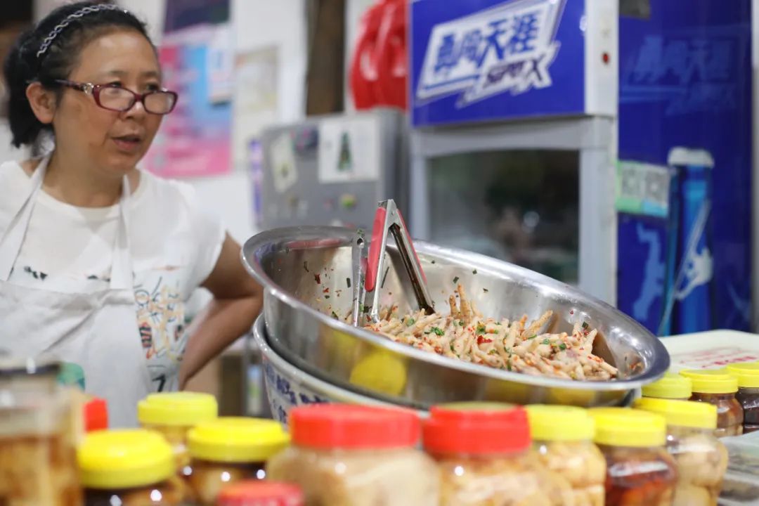 江南古镇黎里游,黎里古镇有什么吃