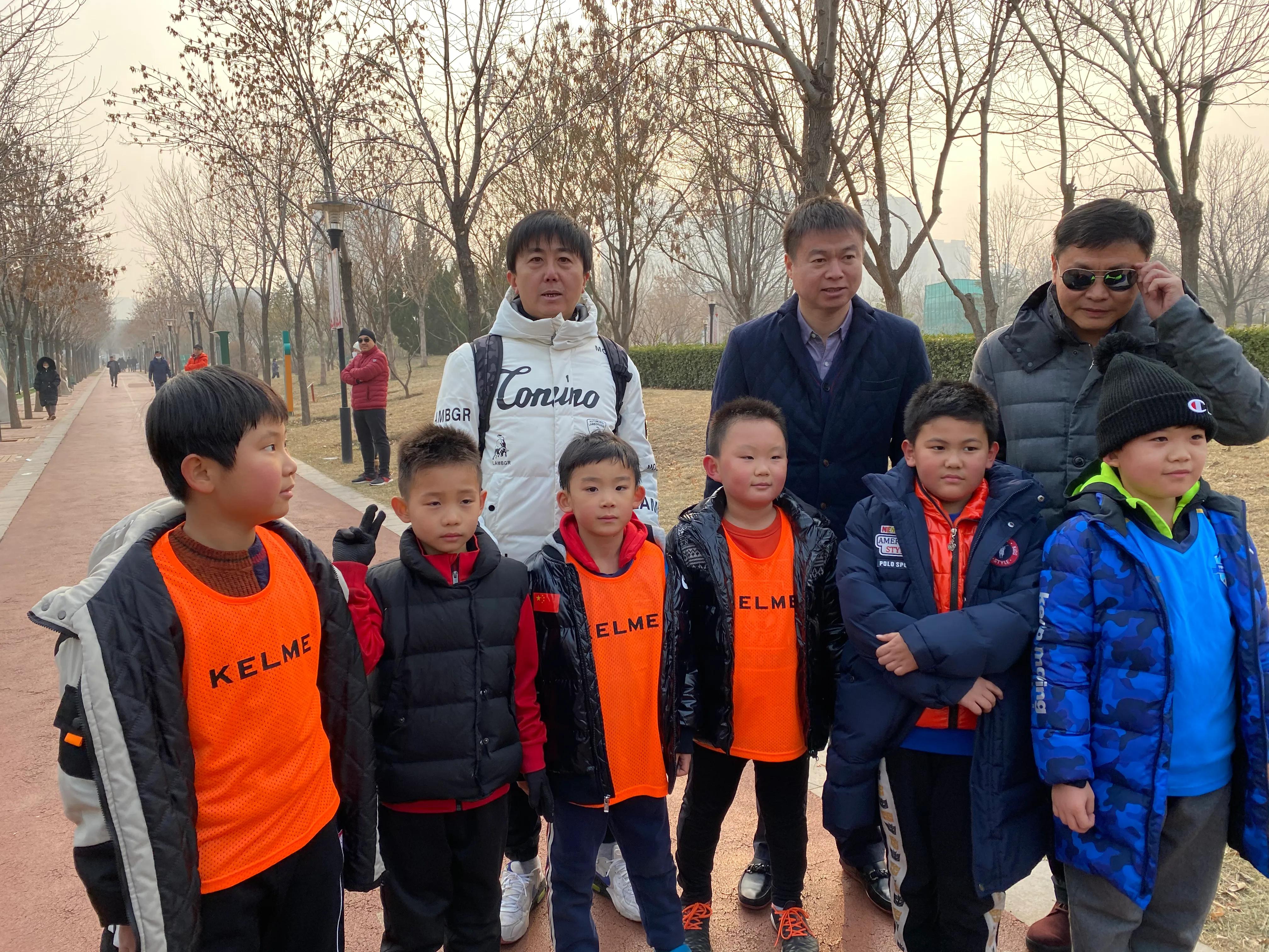 我和足球的故事绘画,我和足球的故事