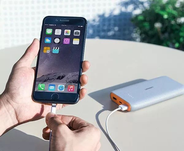 光荣v10突然卡顿关机重启怎么解决,手机卡顿是重启还是关机再开