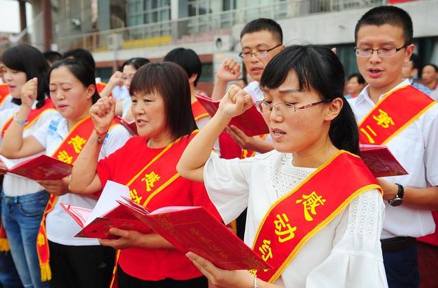 教师评职称改革最新信息,教龄满30年可以直接晋升职称吗