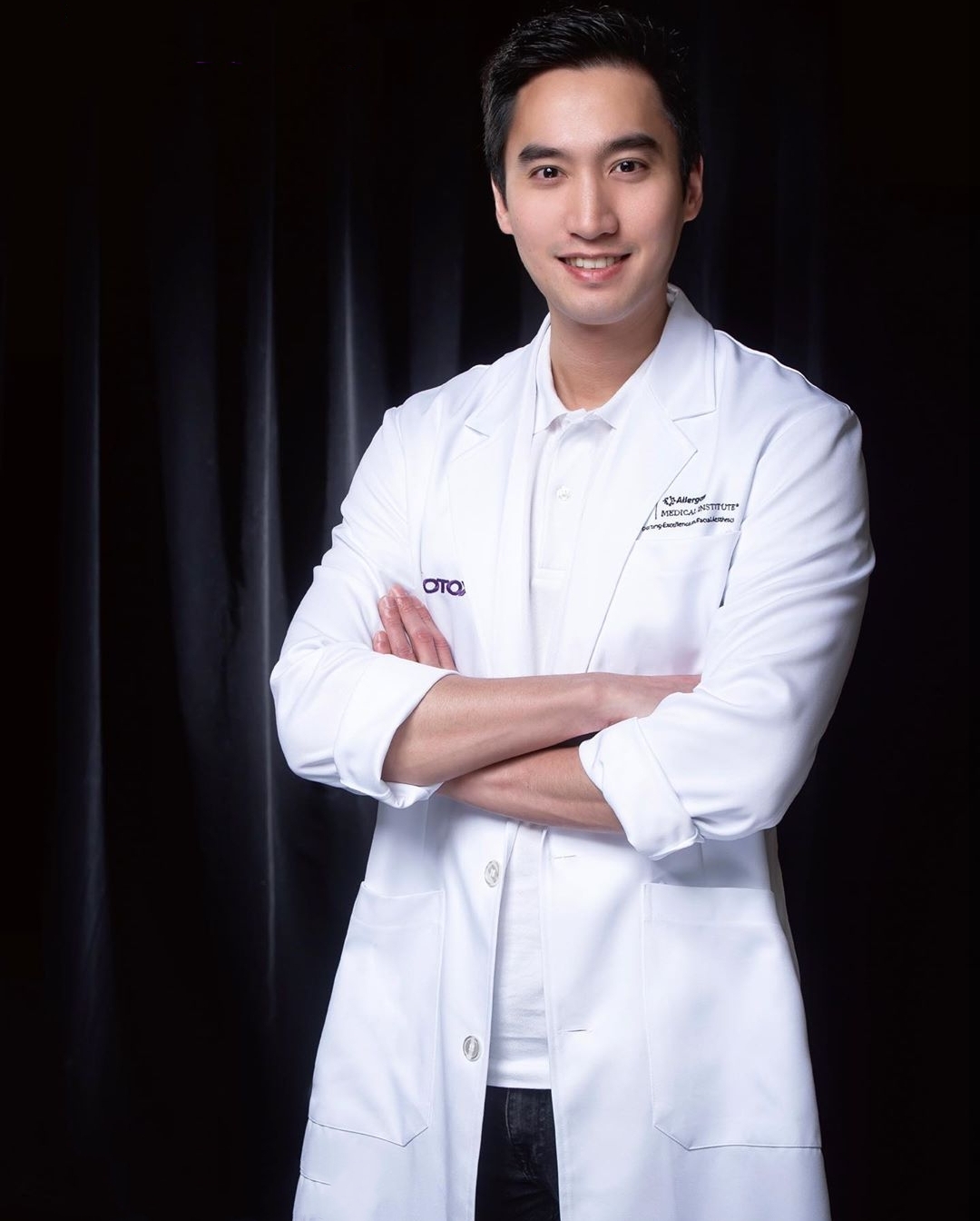 阿娇携手老公赖弘国,阿娇和老公上综艺赖弘国表现暖心