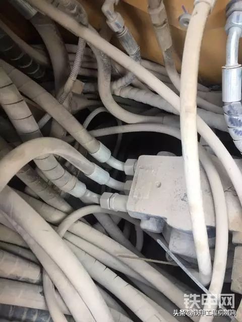 三一55和现代55哪个好用,三一55和现代55哪个好