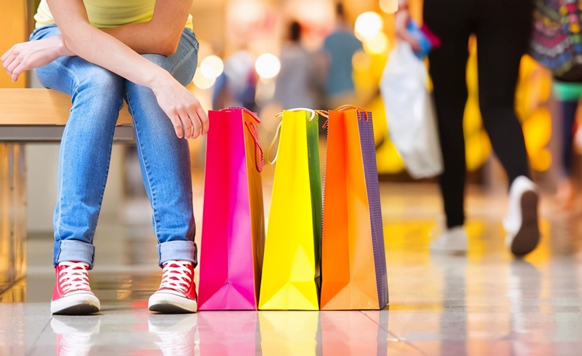 董明珠说未来10个暴富实体店,董明珠说相信实体店货真价实