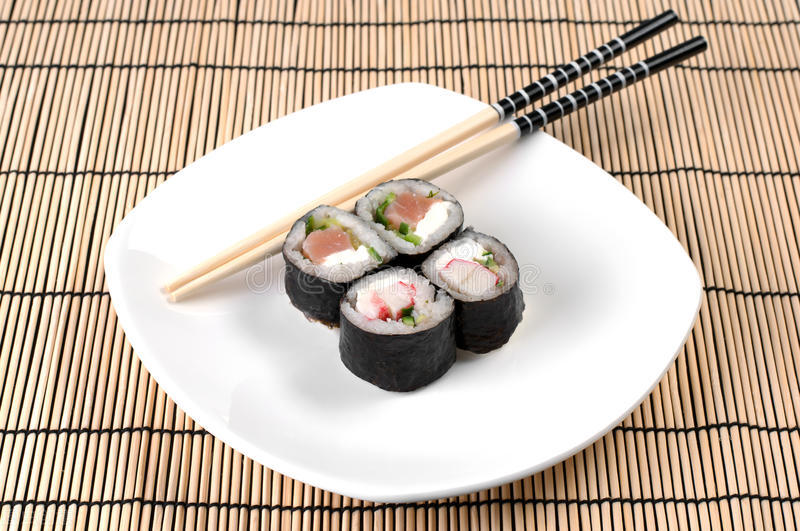 筷子蕴含着怎样的中国传统文化,关于筷子的传承文化探索