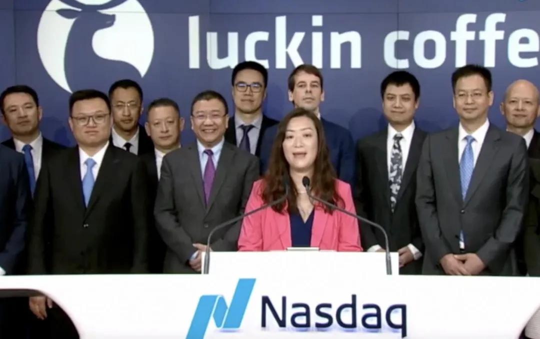 市值蒸发超百亿至退市,市值300亿被退市