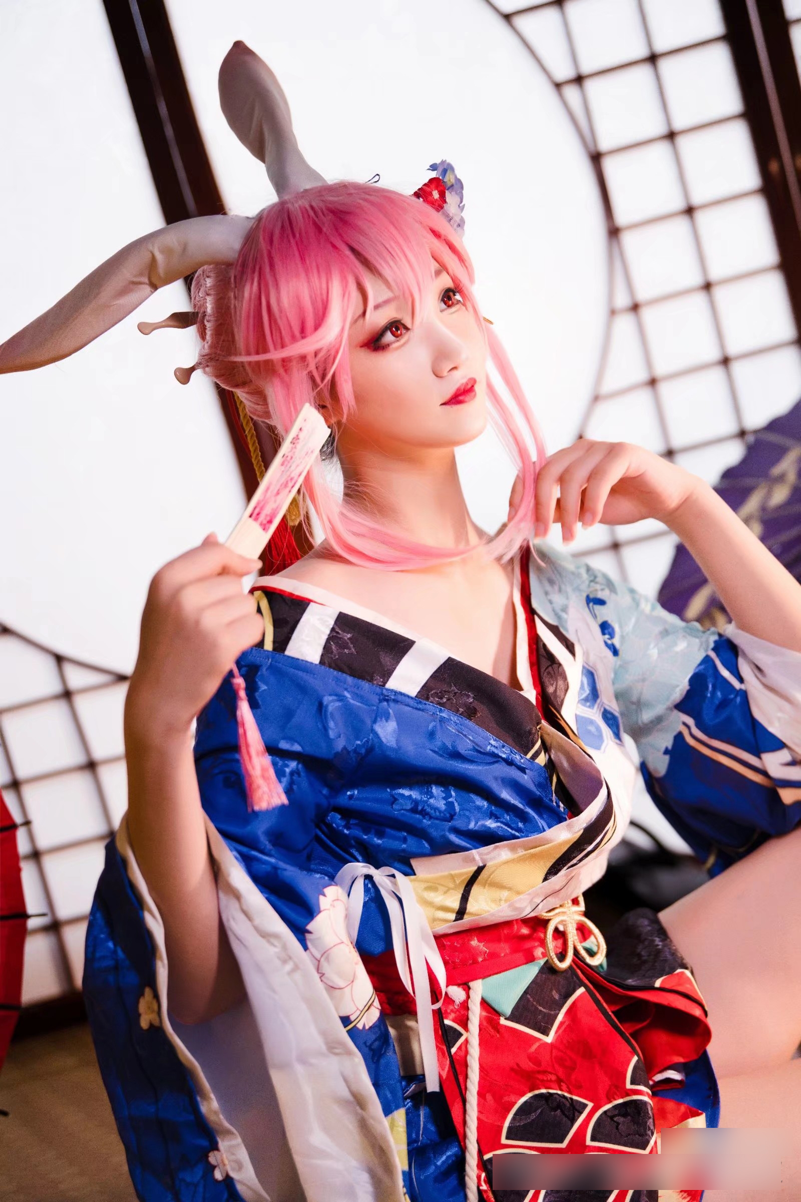 崩坏三八重樱cosplay女生,崩坏八重樱介绍