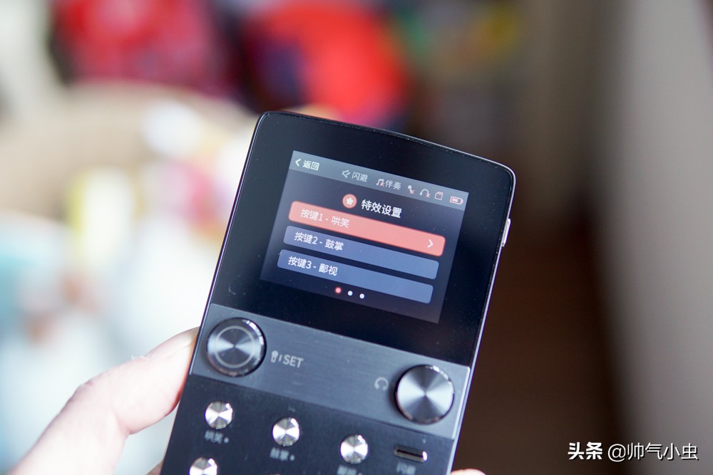 售价999元，用了之后，才发现我离那些主播只差一张好声卡