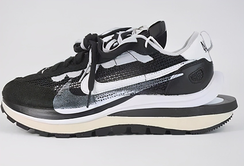 穿了假鞋脚烂了,穿fake会臭脚吗