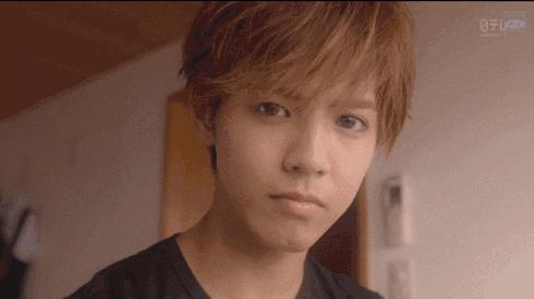 宝格丽和易烊千玺的杂志,易烊千玺代言宝格丽全球香氛系列