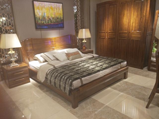 装修选实木家具好不好,客厅实木家具怎么选购最好