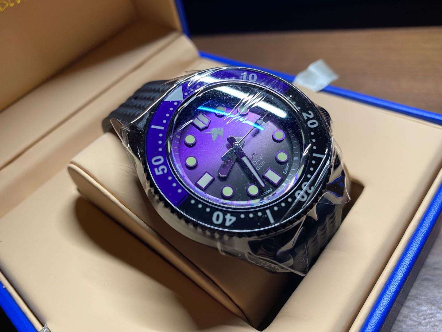 全新毒液测评,国产版毒液开箱