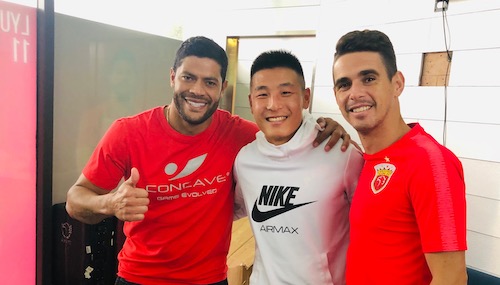 是时候了，小心翼翼地给武磊提点要求