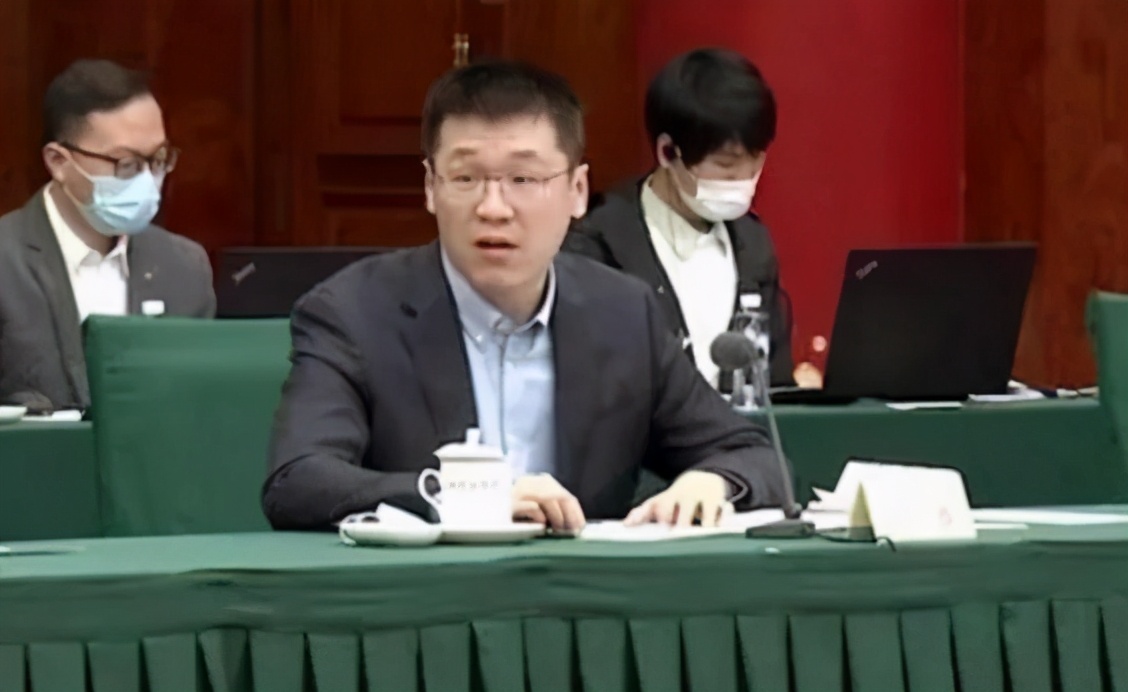 拼多多黄峥无偿捐出1000亿,拼多多黄峥全国排名