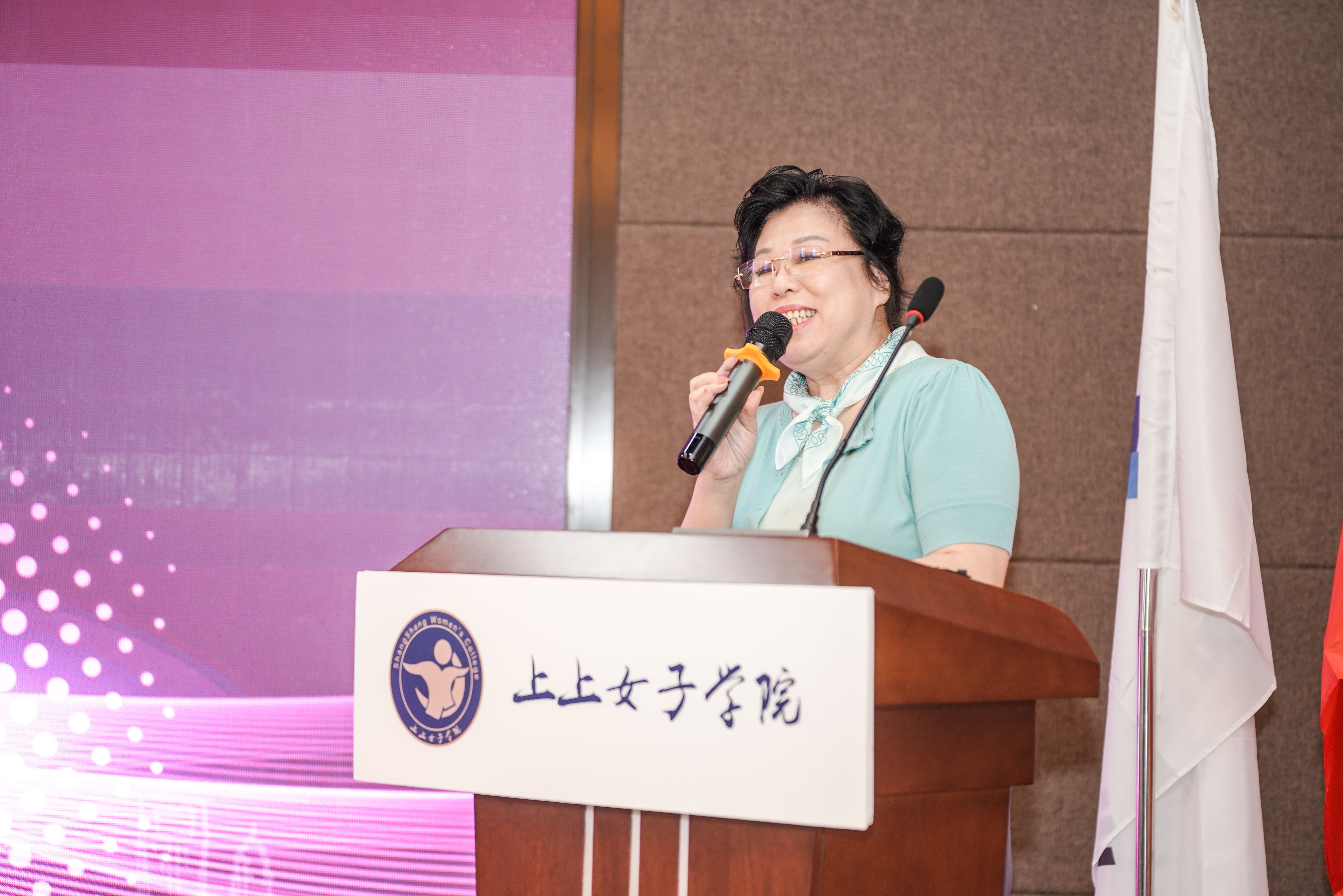 开办女子学堂,女子学堂开班仪式