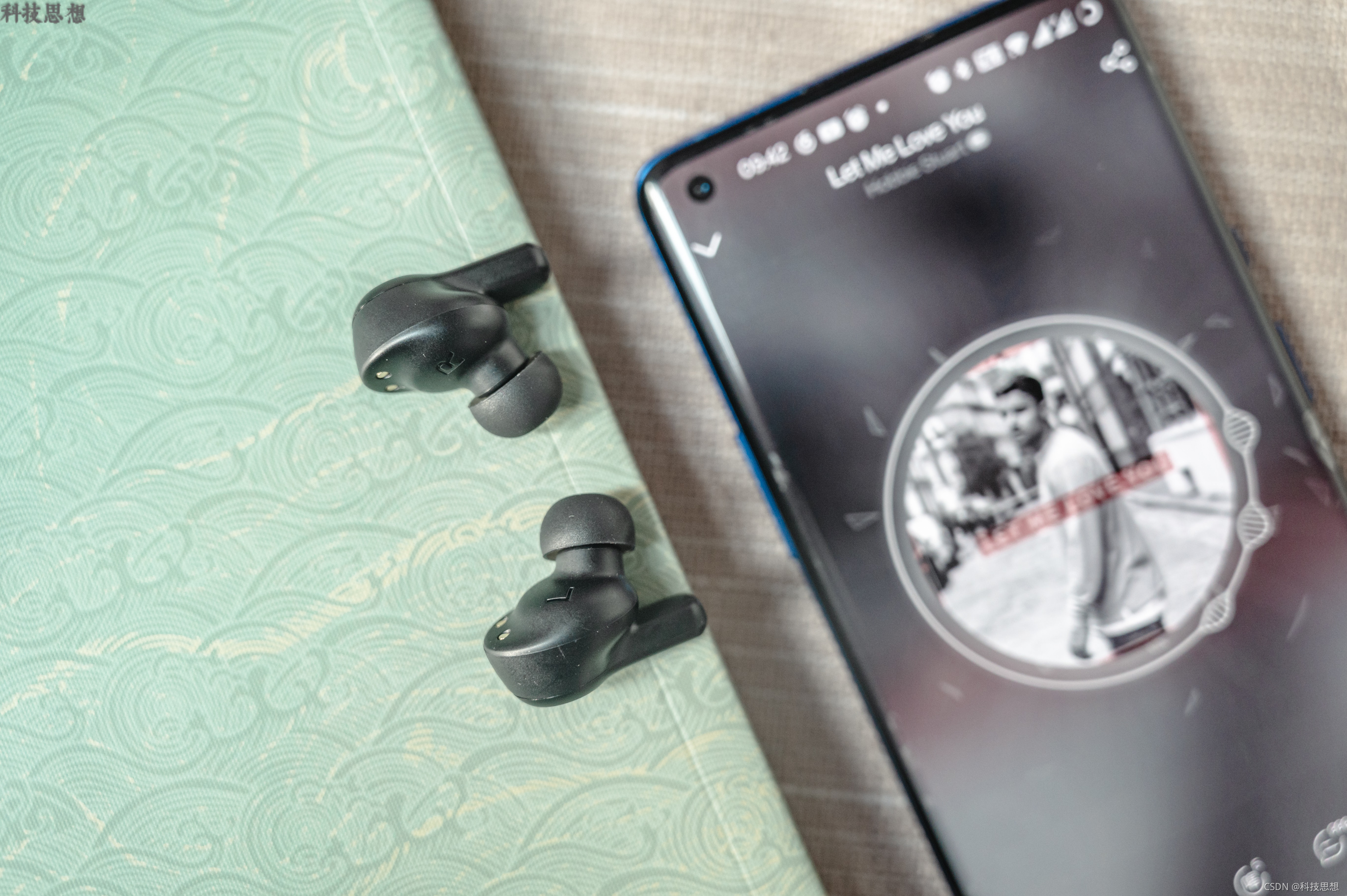 蓝牙耳机简约高颜值air,设计有趣的好耳机