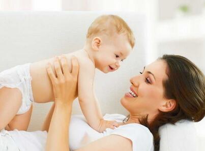 顺产几天可以下地活动？生完孩子多久下床走动，需要休息多久