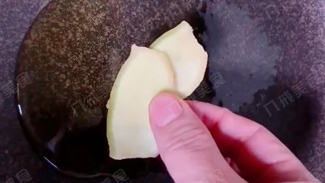 红烧鲳鱼美味可口做法简单易学,红烧鲳鱼最正宗的做法