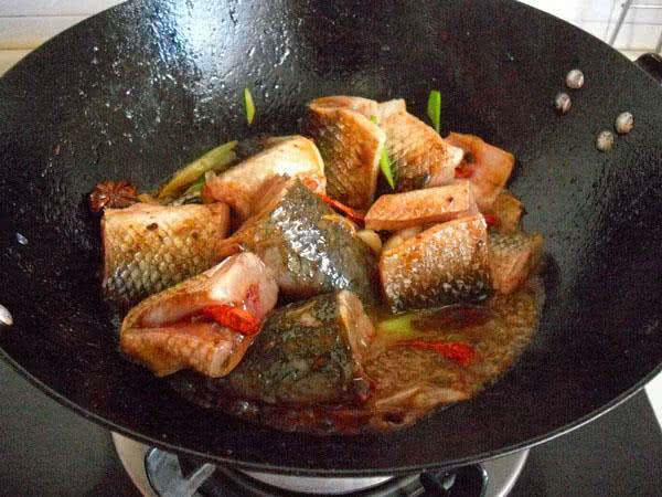 汽水钓海鱼视频,深水岸钓海鱼