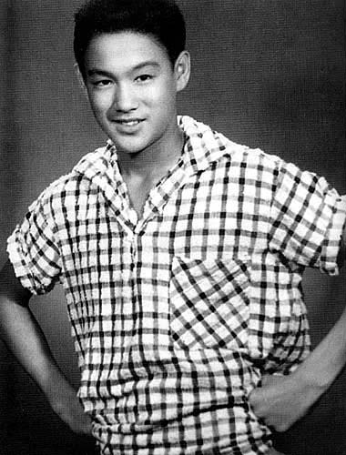 李小龙为什么没有实战视频,李小龙截拳道能不能实战