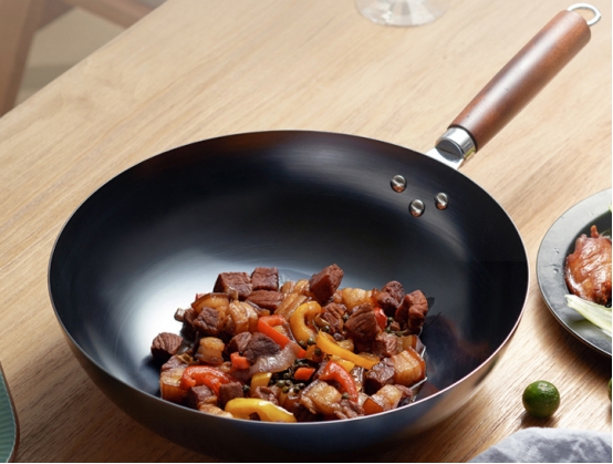 铁锅不能用了什么情况,铁锅的注意事项和禁忌