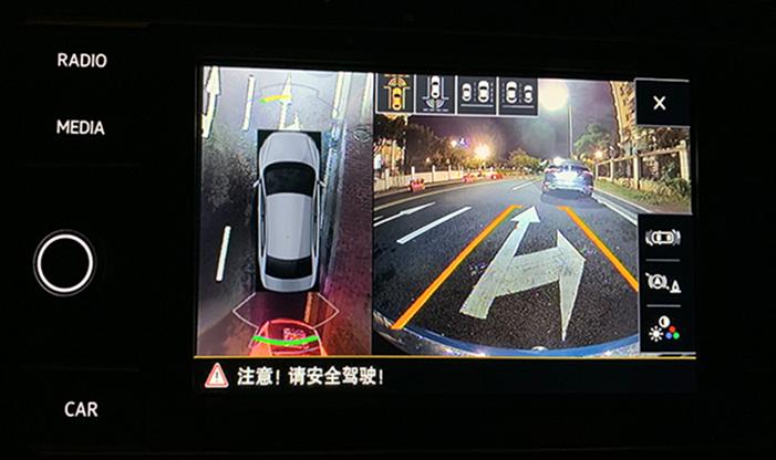 八大优势，体验升级，一款量身打造360大众一体机