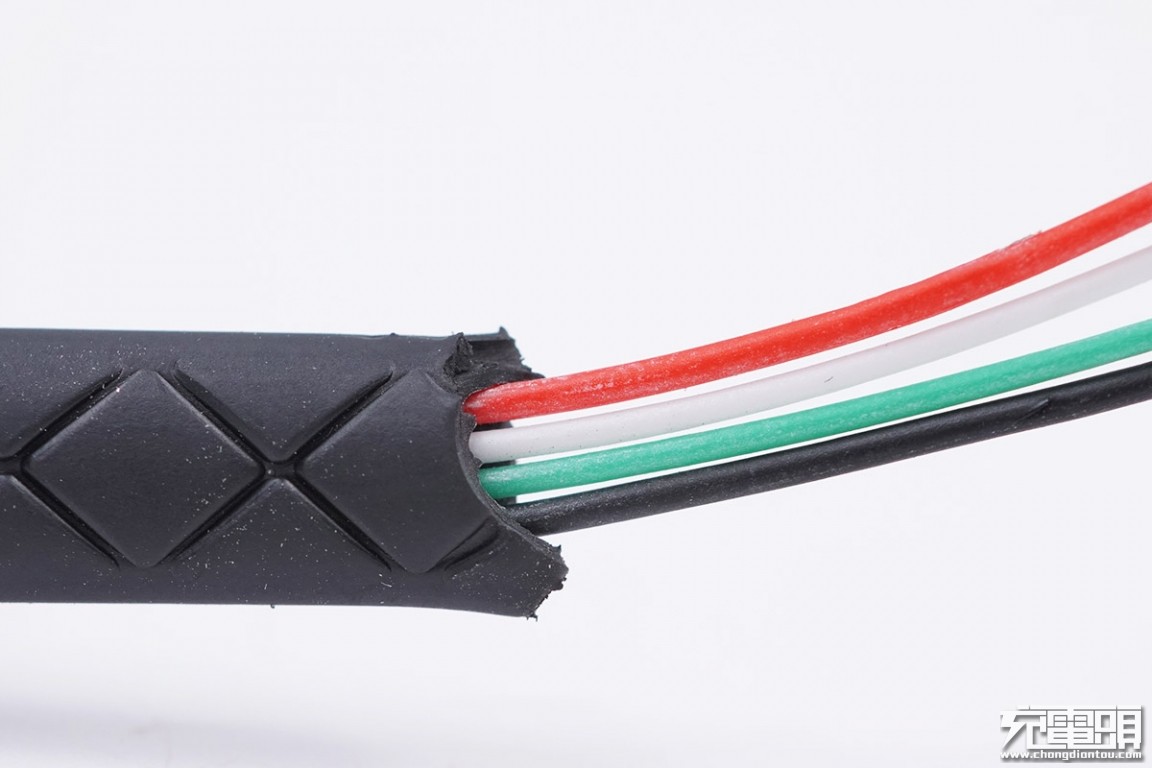 c口快充数据线拆解,加粗快充可自动断电数据线测评
