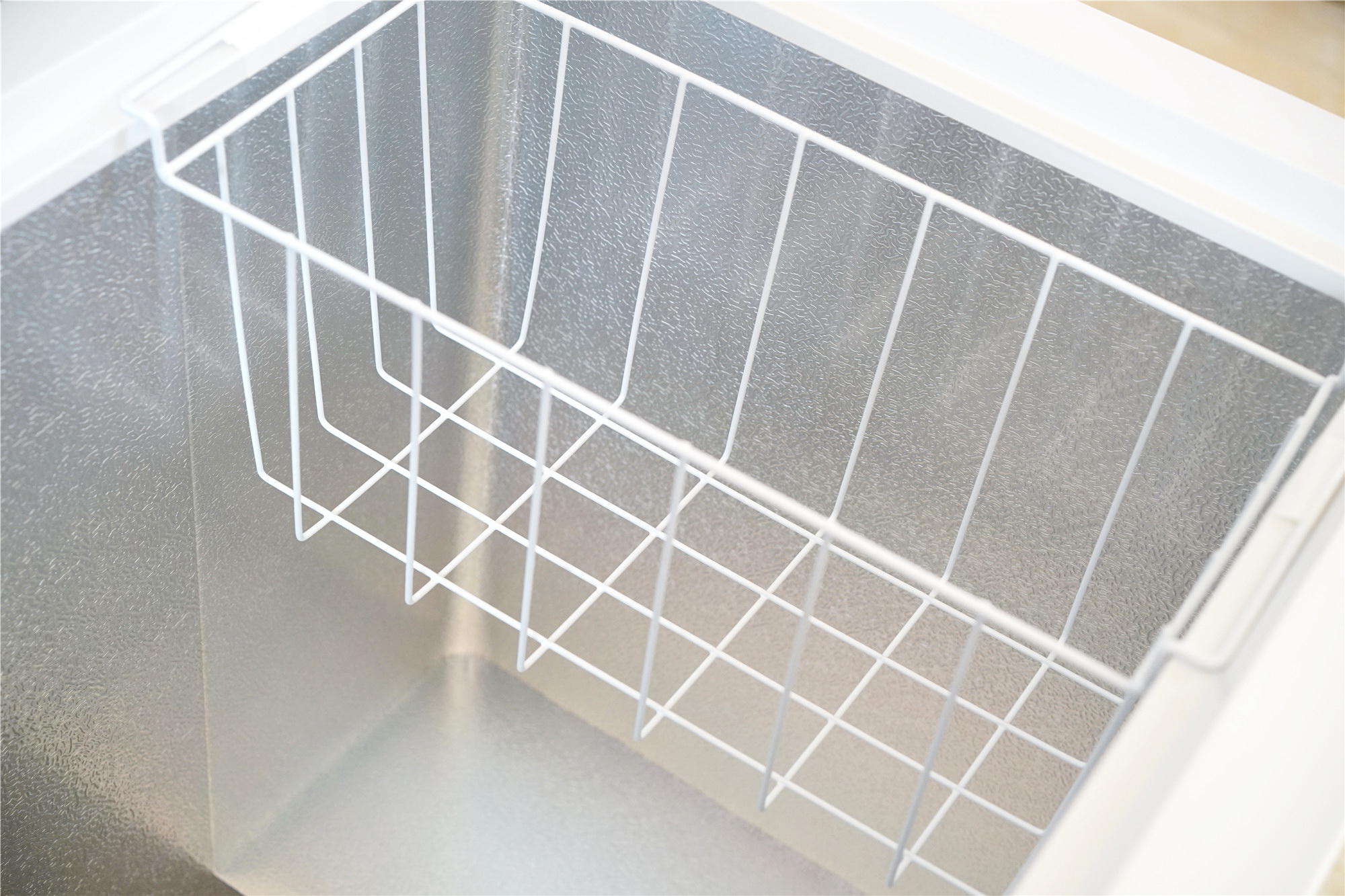 海信bc-100s微冻室能冻冰棍吗,海信冰柜209跟301的区别