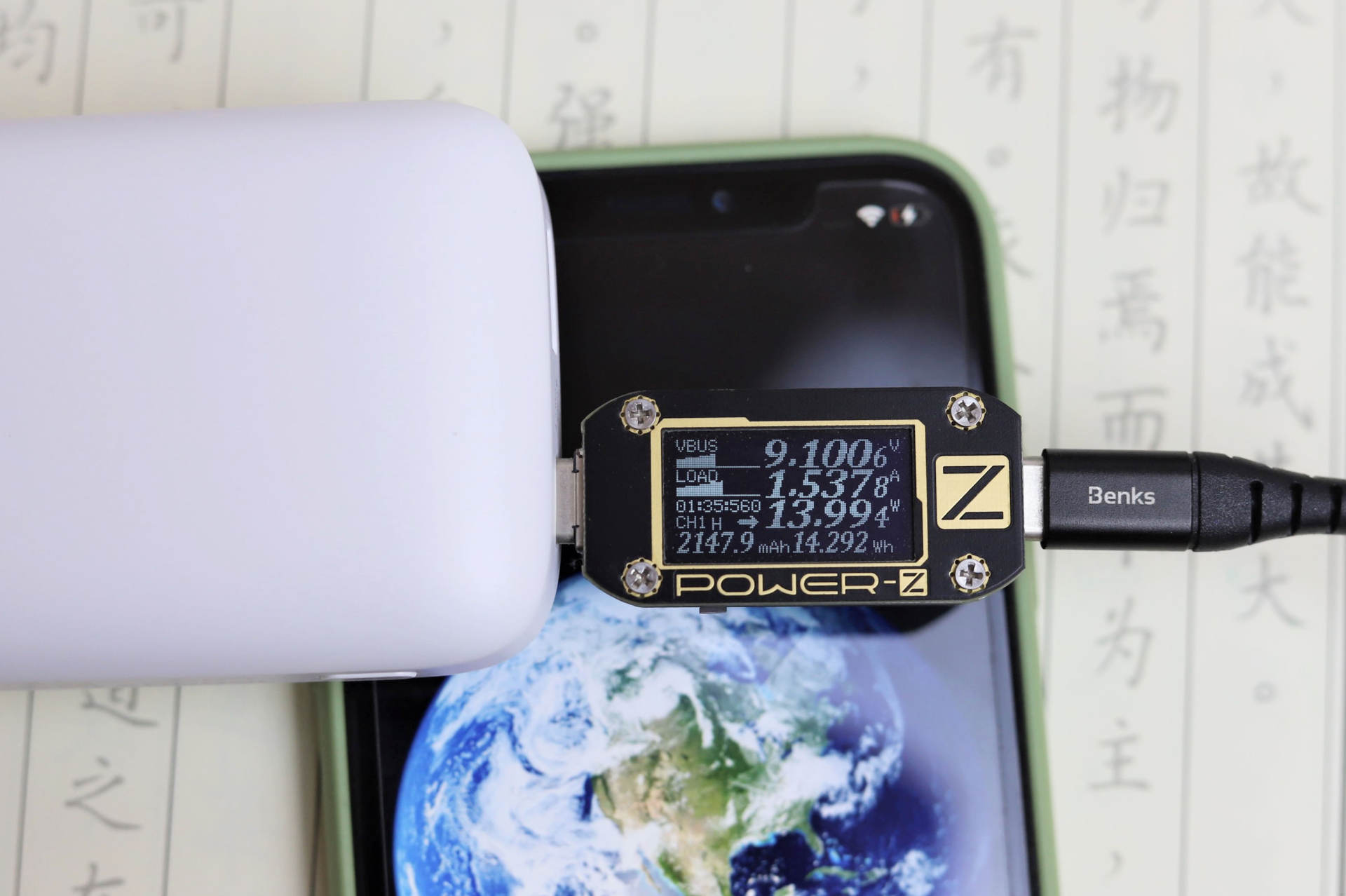 aigo爱国者充电宝如何使用,爱国者aigo充电宝