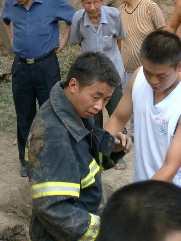 西安消防支队英模,消防英模先进人物