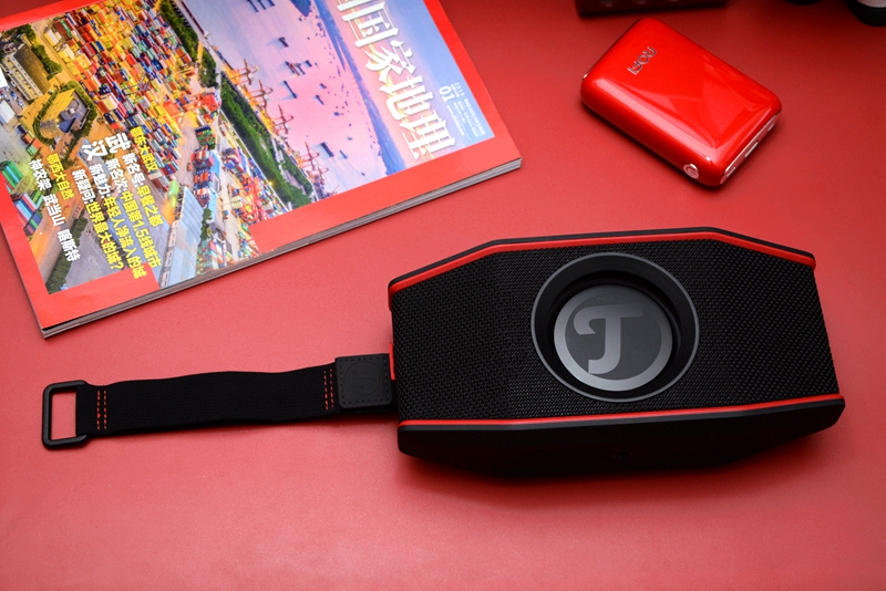 来自德国、IPX7防水、可双联配对，这款户外蓝牙音箱比JBL更硬汉