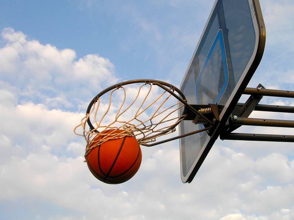 不要害怕自己的平凡,不要害怕平凡只要坚持去磨练