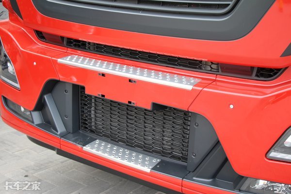 东风天龙旗舰kx纯电动重卡,新款东风天龙kl高顶介绍