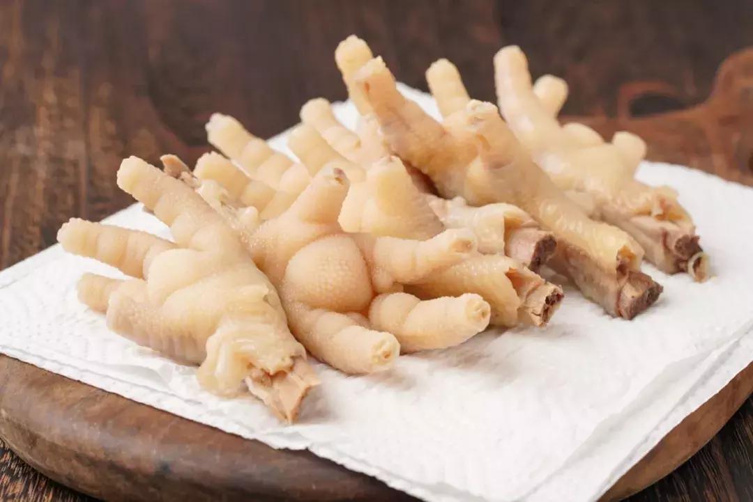 最简单的酸辣无骨凤爪做法,酸辣无骨凤爪最正宗的做法