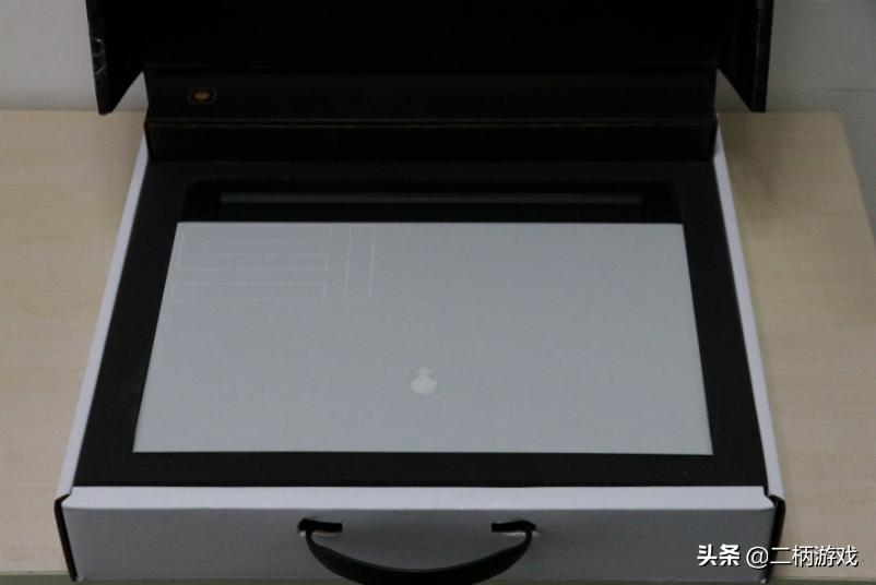 外星人m15r63070,外星人m15r62021款评测