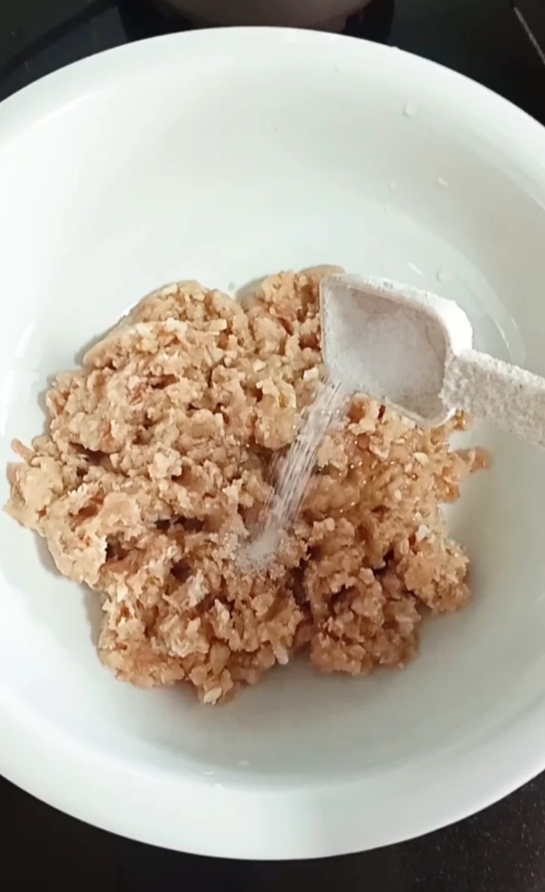 女人常吃这些皮肤水嫩皱纹消失,这几种食物有助淡化色斑