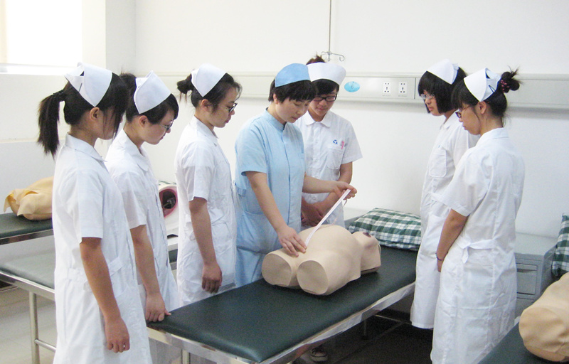 妇产科模拟操作,妇产科虚拟仿真教学