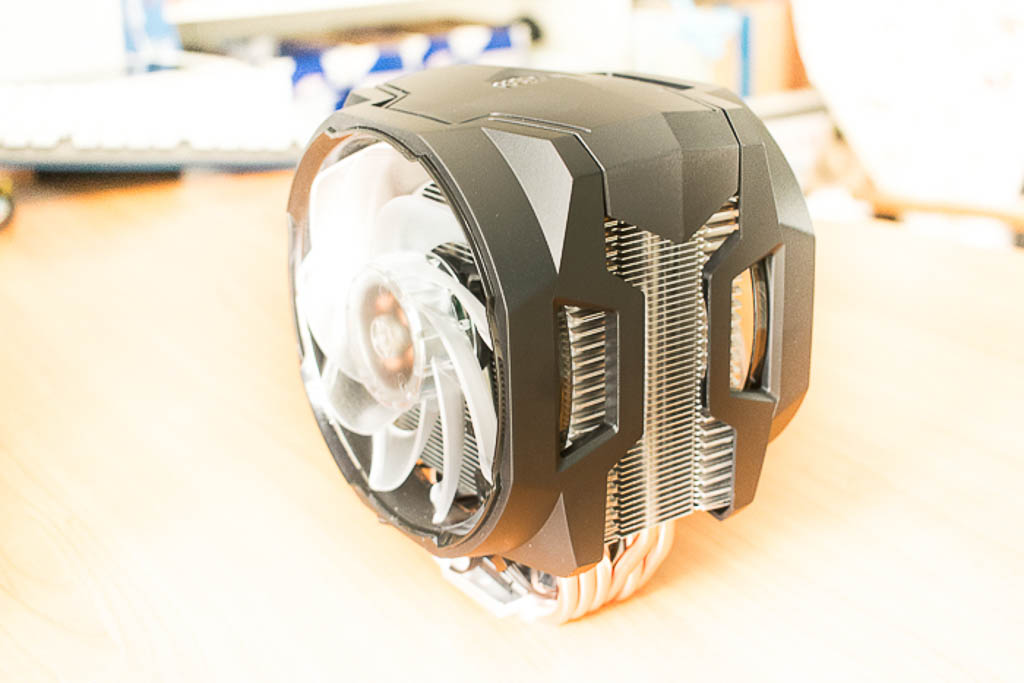 风冷还需水，水冷也要风，电脑CPU散热风冷水冷哪个适合你？